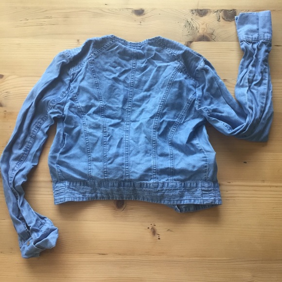 Forever New jean envelope jean jacket - Picture 3 of 8